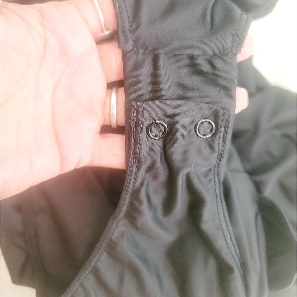 GENTLE FAWN Intimate Black Surplice Bodysuit Sleeveless Modern Professional M - Picture 13 of 16